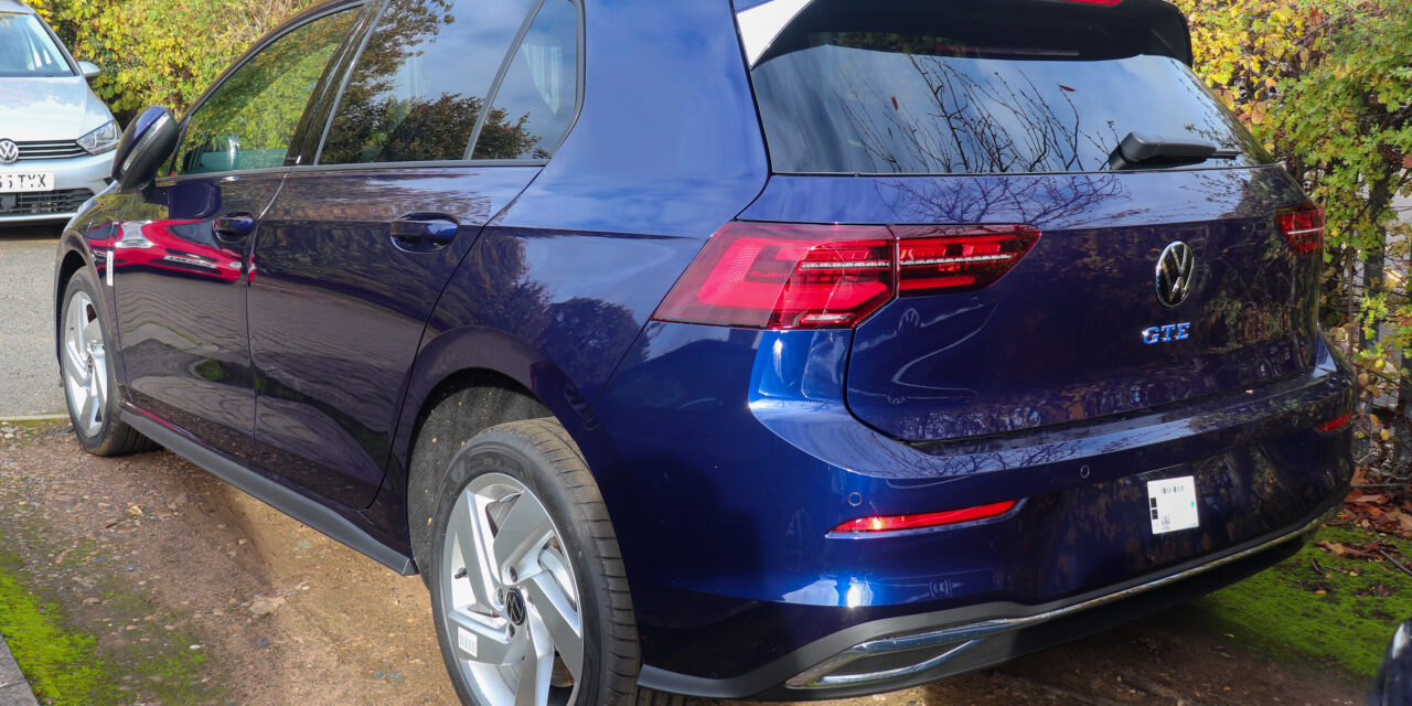 Volkswagen Golf Registration Plate Light MOT Fail: What to Check First