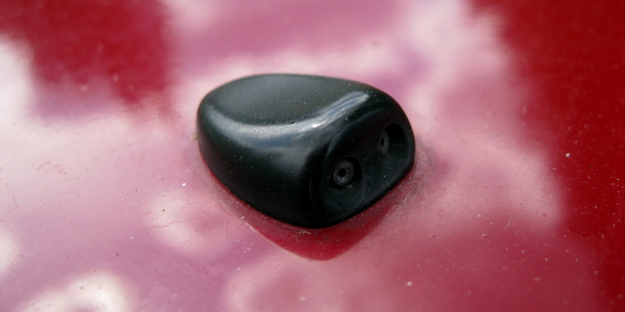 Washer jet blockage: quick fixes before your MOT