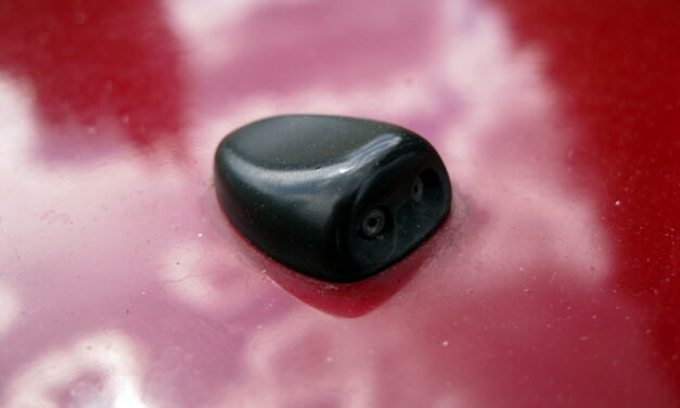 Washer jet blockage: quick fixes before your MOT