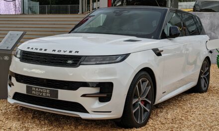 Range Rover Sport air suspension leak: is it a major MOT fail?