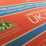 Buying a car without a logbook: how the V62 works and the warning signs to take seriously