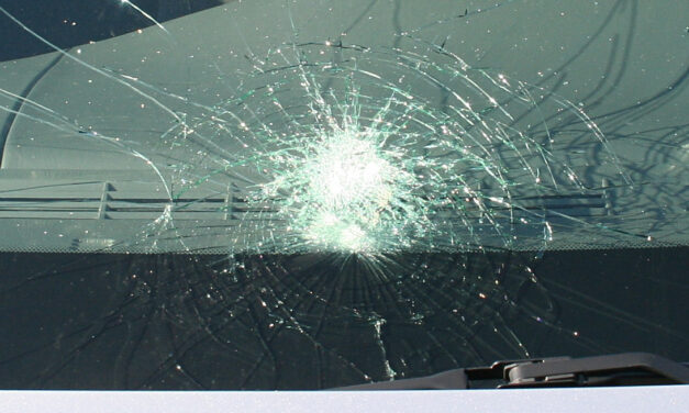 Windscreen chip MOT fail UK: when it passes and when it does not