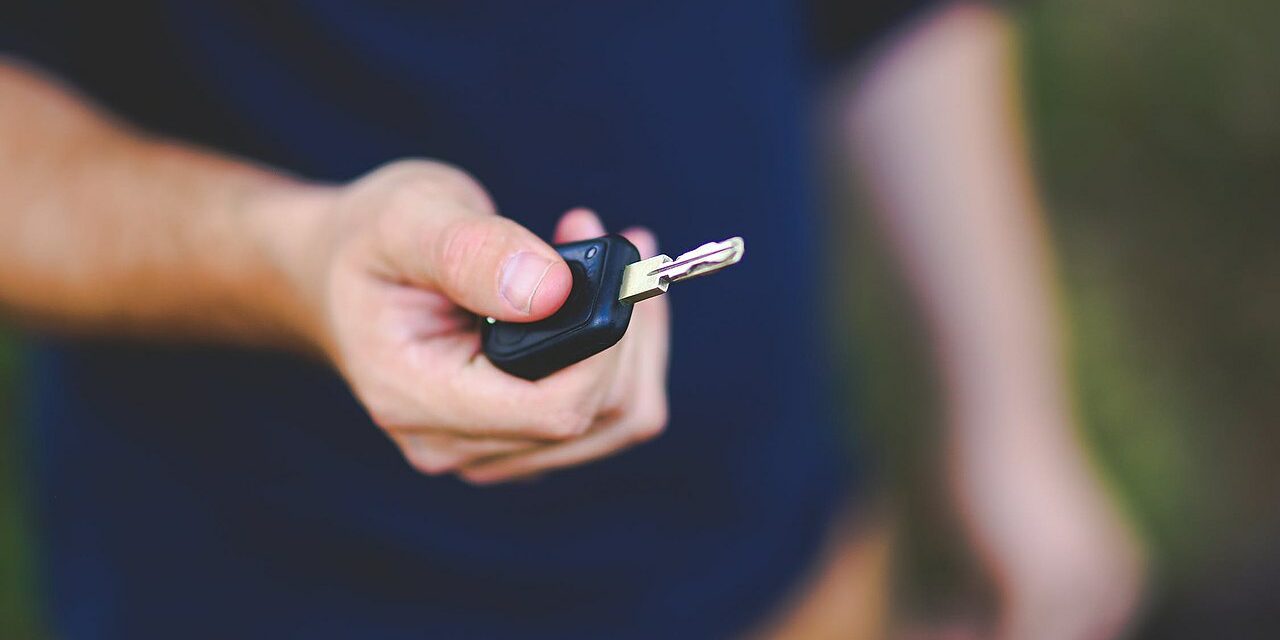 Driving someone else’s car in the UK: when your own insurance is enough and when it is not