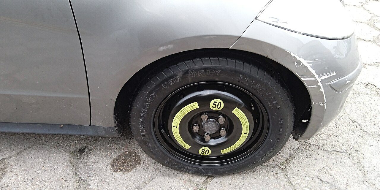 How fast can you drive on a space saver spare wheel? The 50mph rule, motorway limits and when to stop